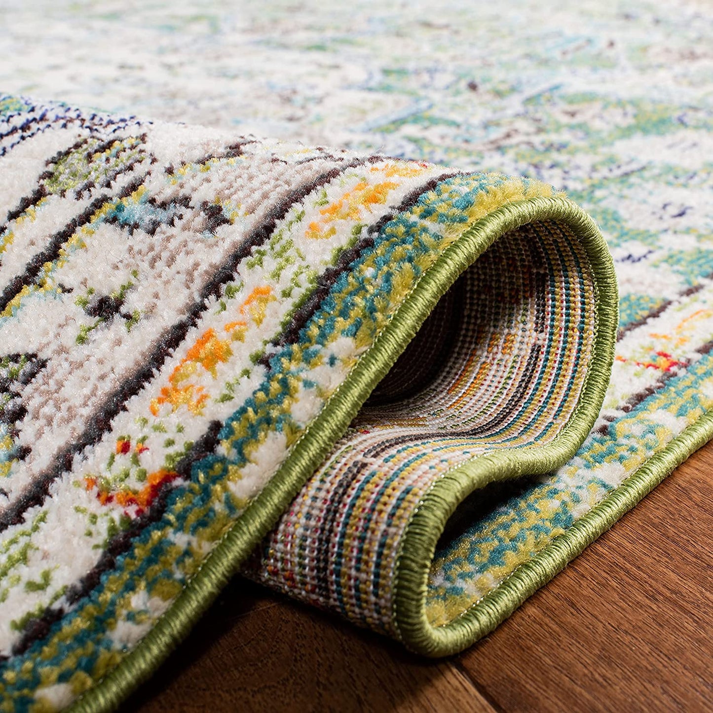 5' x 5' Round Beige/Black Boho Medallion Distressed Area Rug